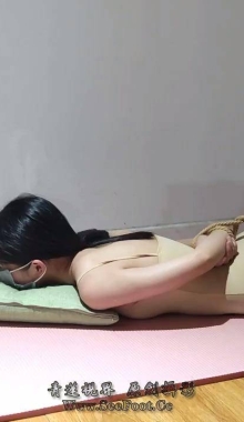 �����󿴵��ӵĺڿ���С����